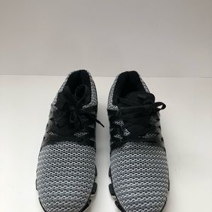 Men’s Athletic footwear